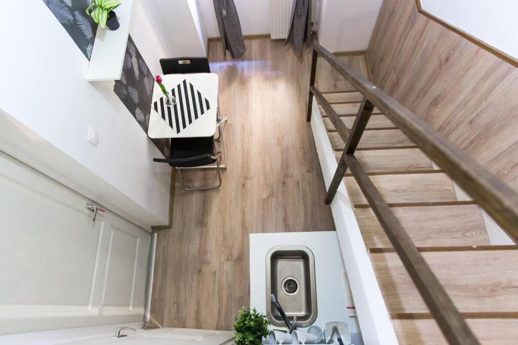 Central Budget Lofts Apartment บูดาเปสต์ ภายนอก รูปภาพ