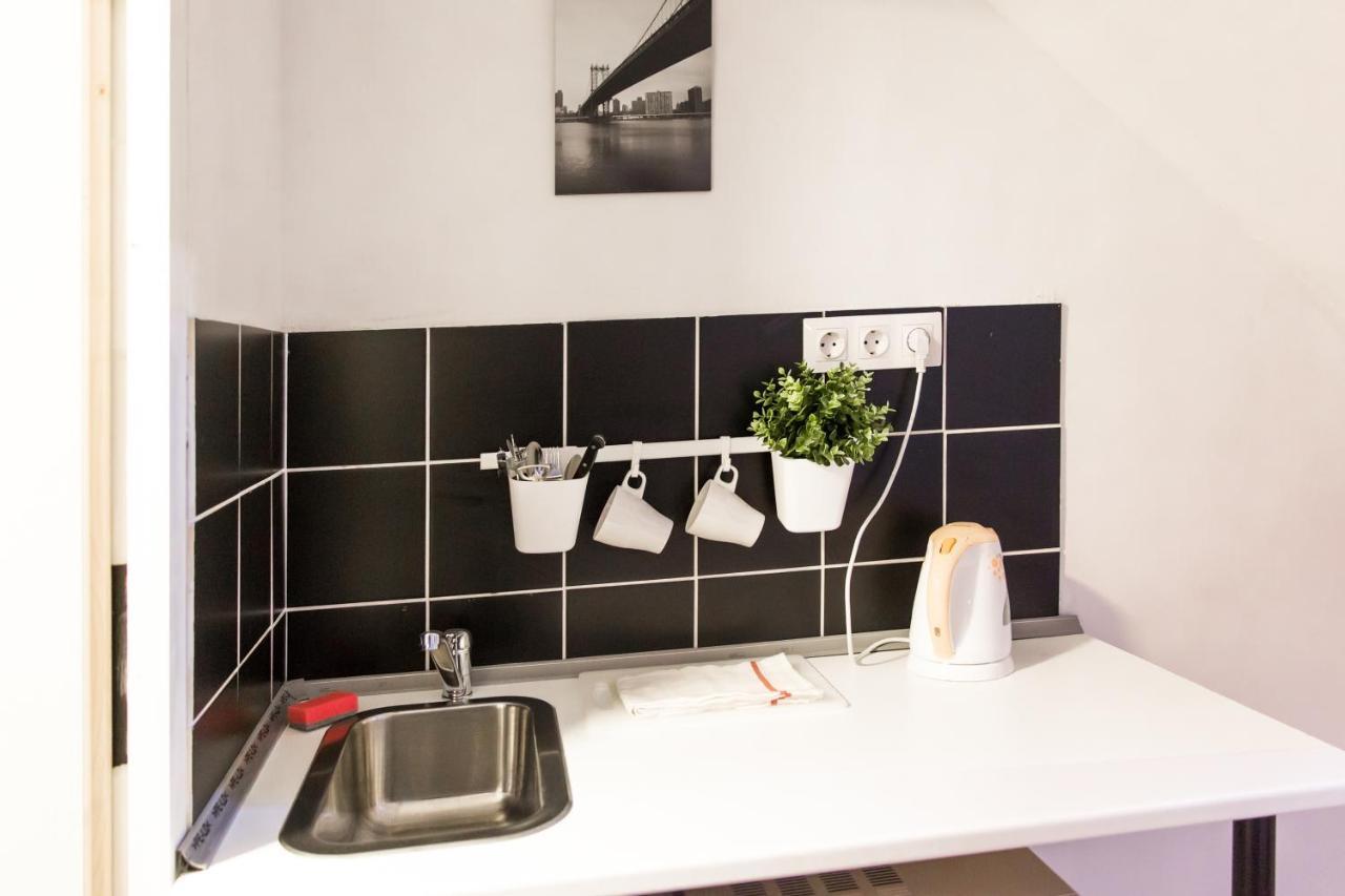 Central Budget Lofts Apartment บูดาเปสต์ ภายนอก รูปภาพ