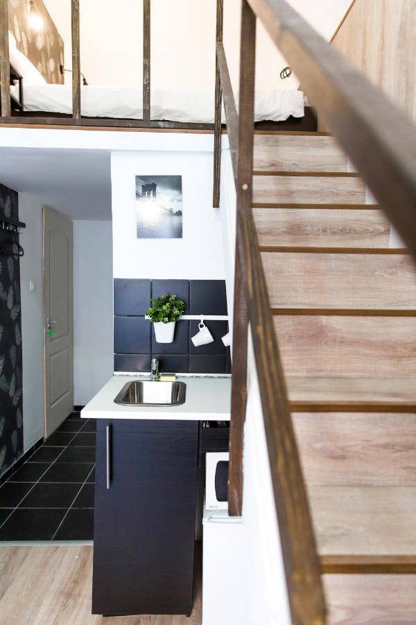 Central Budget Lofts Apartment บูดาเปสต์ ภายนอก รูปภาพ
