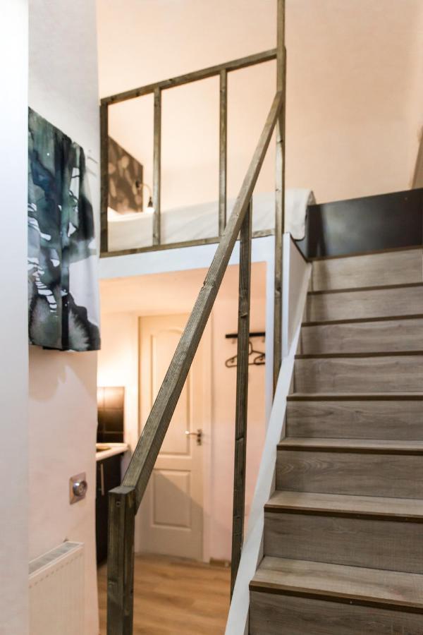 Central Budget Lofts Apartment บูดาเปสต์ ภายนอก รูปภาพ