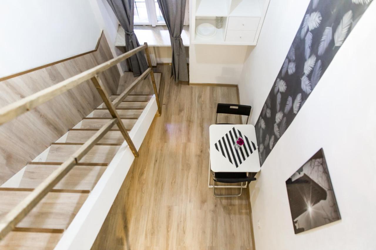 Central Budget Lofts Apartment บูดาเปสต์ ภายนอก รูปภาพ