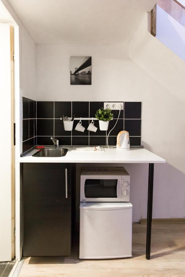 Central Budget Lofts Apartment บูดาเปสต์ ภายนอก รูปภาพ