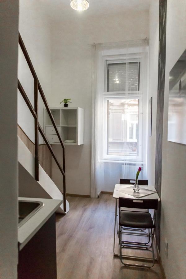 Central Budget Lofts Apartment บูดาเปสต์ ภายนอก รูปภาพ